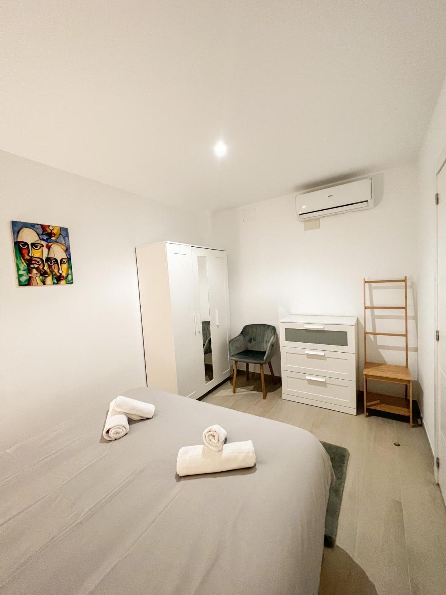 Cozy And Modern Family Flat Carihuela Apartment Torremolinos Exterior photo